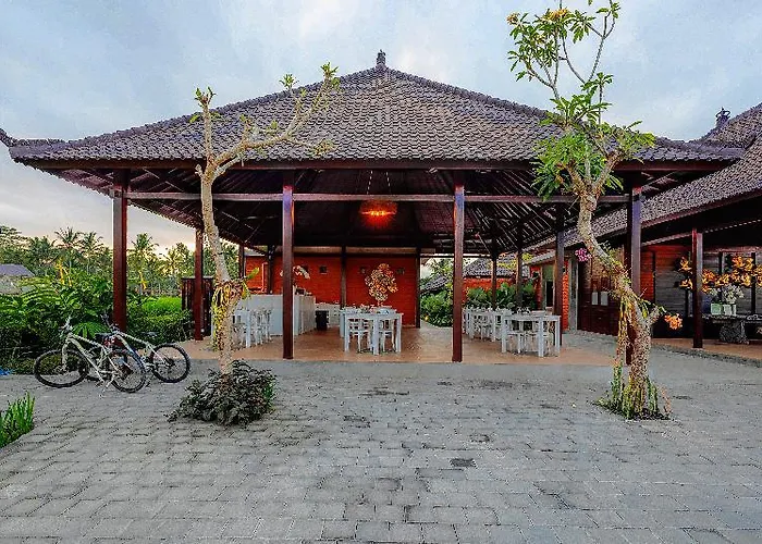 Kayangan Villa