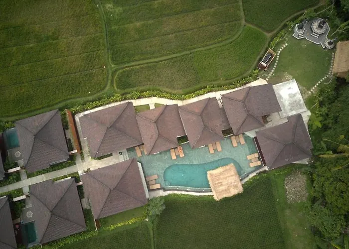 Kayangan Villa